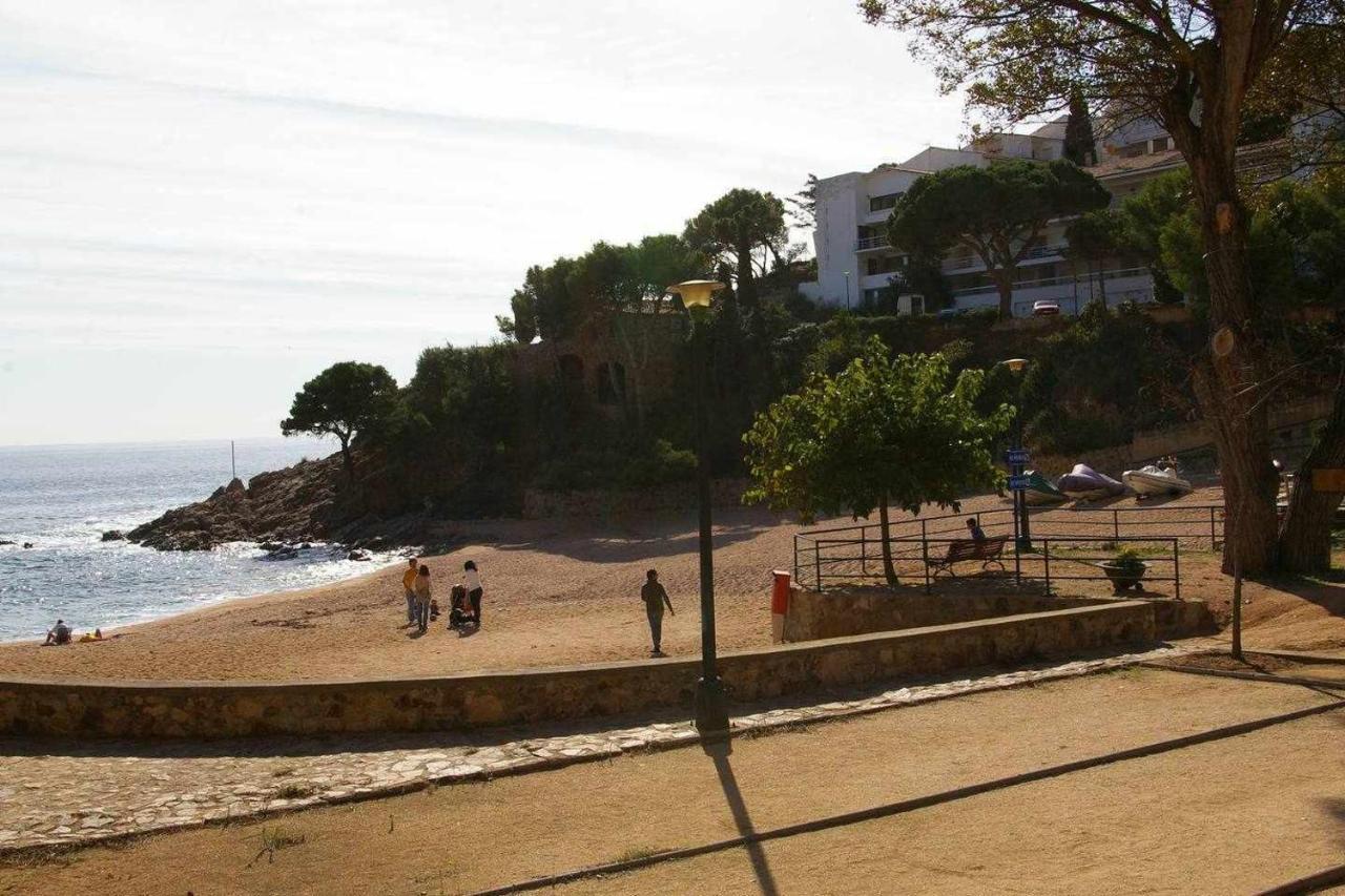 Apartamento Cala Salionc 12 Primera Linea De Pl Tossa de Mar Exteriér fotografie